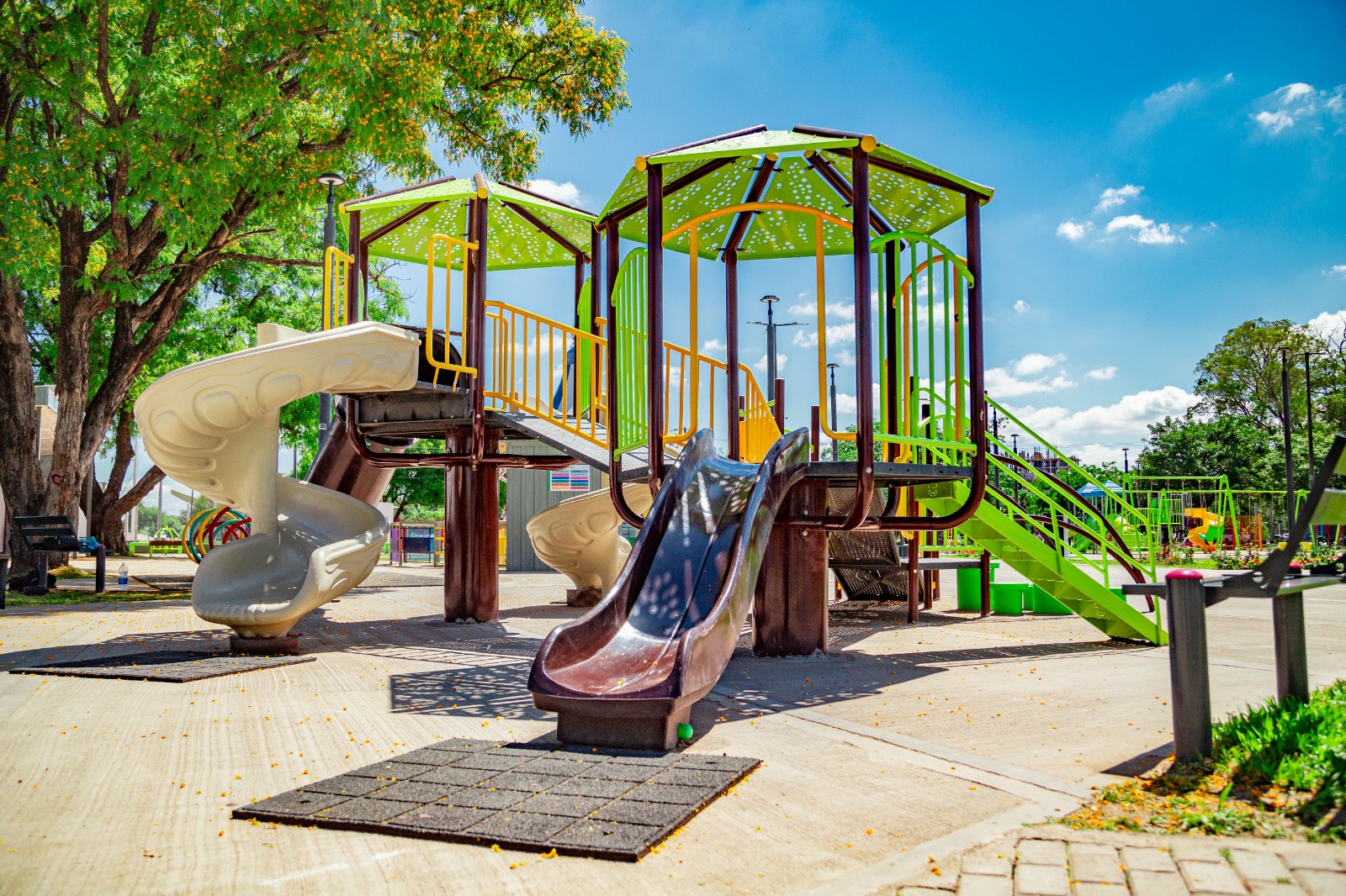 Juegos Plaza